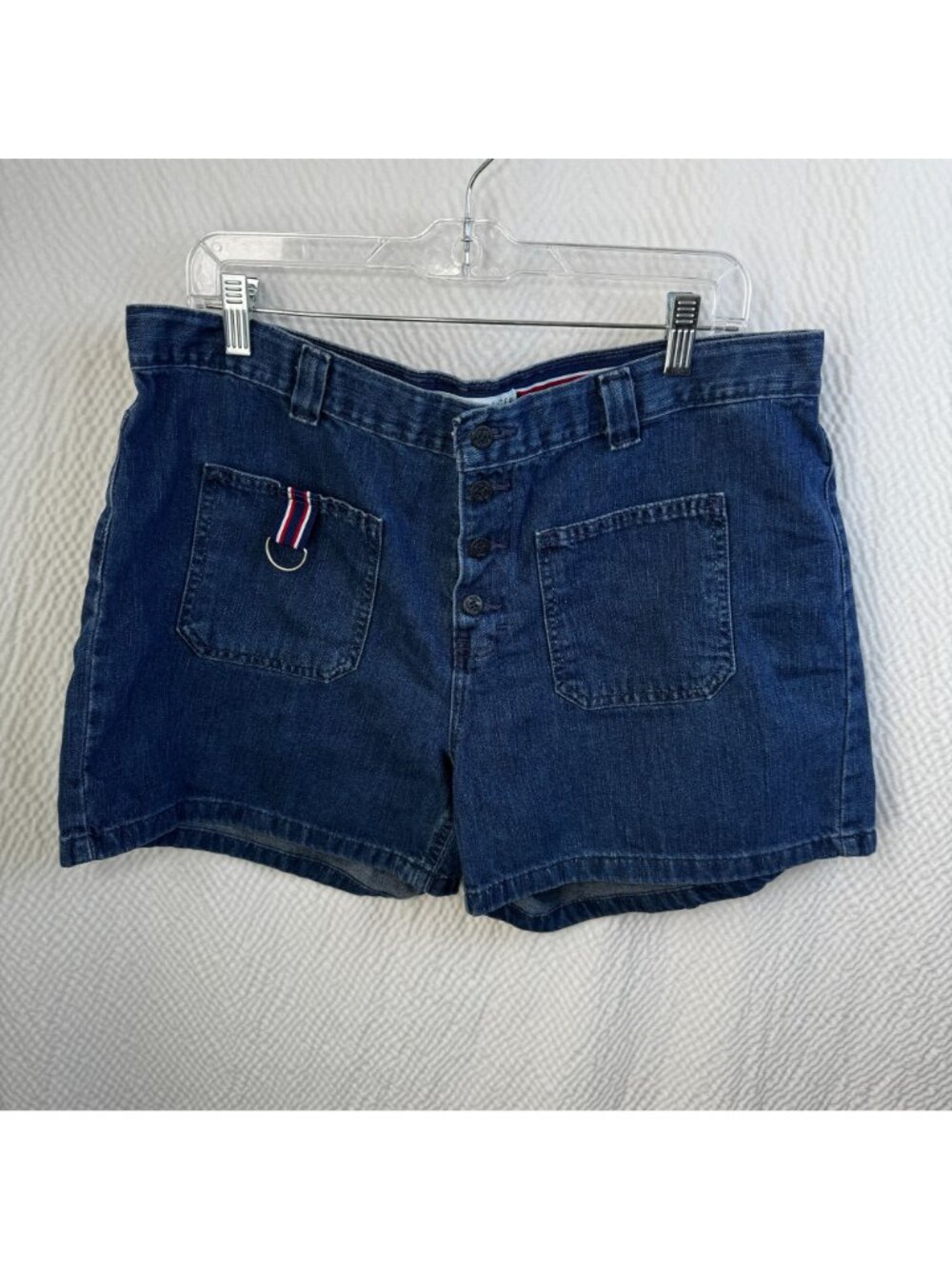 Tommy Hilfiger Womens Denim Button Fly Jean Shorts D-Ring Accent & Pockets - Picture 2 of 8